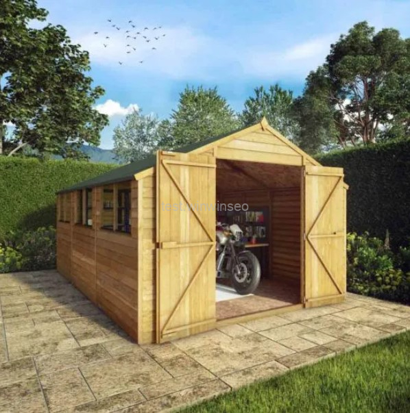 Wooden utility shed 3 x 4.5 m